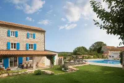 Image de Maison de vacances Umag pour 1 - 10 personnes avec 4 chambres à coucher - Maison de vacances