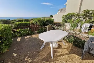 Image de Cap D'Agde, Studio Cabine 4\/5 pers avec place de parking et terrasse Vue Mer
