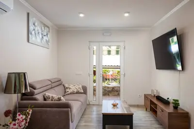 Image de Apartment Pod Nespolom - One Bedroom Apartment with Terrace