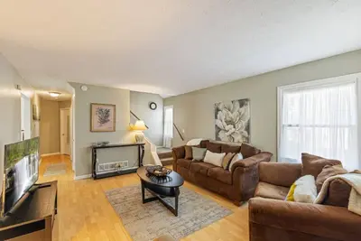 Image de Charlotte Charmer - 3 Bdrm.