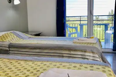 Image de Appartement Banos avec 2 chambres et piscine