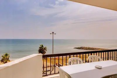 Image de Atlântico view - Beach front - Quarteira