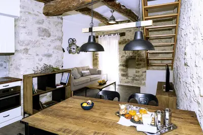 Image de La Grange droite - La Maison du Château by Domaine Riberach