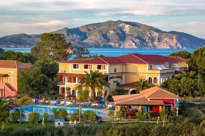 Image de Porto Koukla Beach Hotel