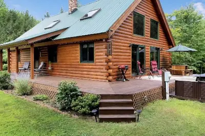 Image de Beautiful Log Cabin