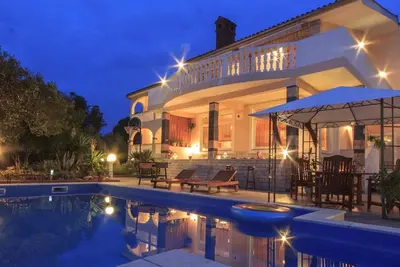 Image de Maison de vacances Vodnjan pour 1 - 10 personnes avec 5 chambres à coucher - Maison de vacances