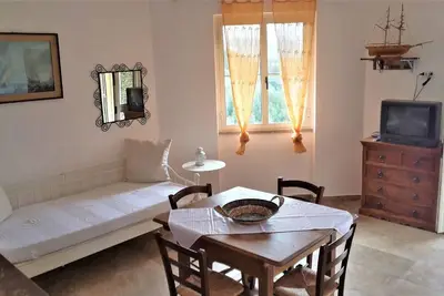 Image de Appartement de vacances Badesi pour 1 - 5 personnes avec 2 chambres à coucher - Appartement de vacan