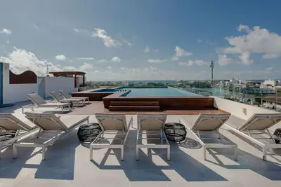 Image de 3Px Stunning Apt Rooftop pool, Ocean and city view