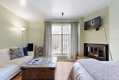 Image de Cozy Mountain Studio  Walk to Lifts, & Ideal Location Near Town