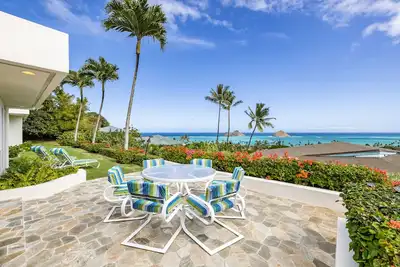 Image de New Listing! Top of Lanikai Estate