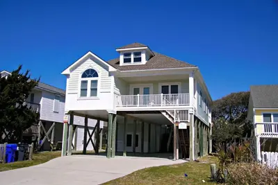Image de A Reel Fine Place / 1424 E. Dolphin Drive - Coastal Vacation Resorts