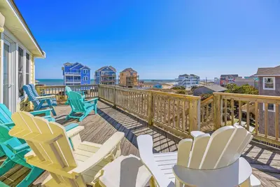 Image de Summer Savings - Oceanview Dog Friendly Home w/ Pool, Hot Tub, and Game Room