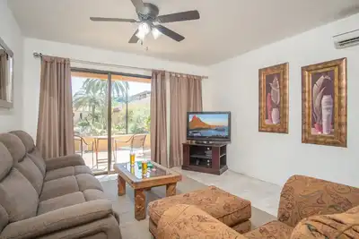 Image de Nice Villa in Las glorias! !