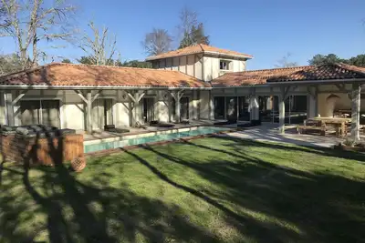 Image de Villa 5 étoiles avec piscine à 2 Kms des plages Landes