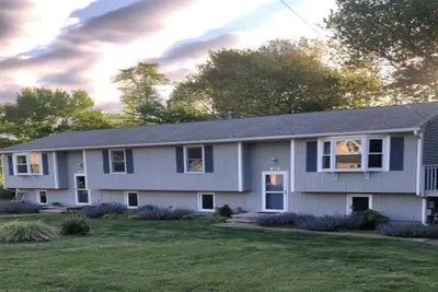 Image de Beautifully renovated property in Narragansett