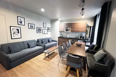 Image de Urban Flat 78 - Beautiful 3 Bedroom in Le Marais