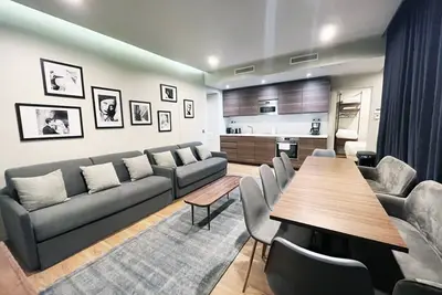 Image de Urban Flat 79 - Beautiful 4bdr Apartment in Le Marais