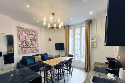 Image de Urban Flat 90 - Karl Lagerfeld Design Apartment in Paris