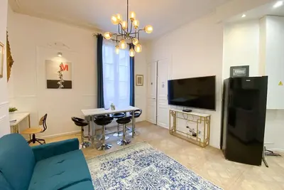 Image de Urban Flat 72 - Pretty 3 Bedroom Flat - Triangle d'Or