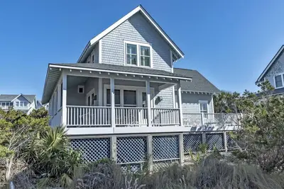 Image de Sandcastle by the Sea - 3Bedroom, 2 Bath/Sleeps 6 - South Beach - Oceanside