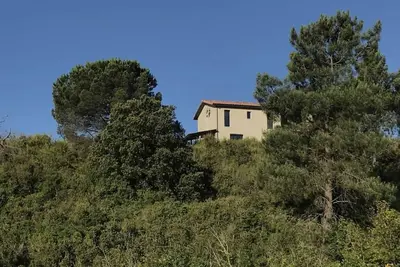 Image de A nature lovers retreat - private hot tub and pool