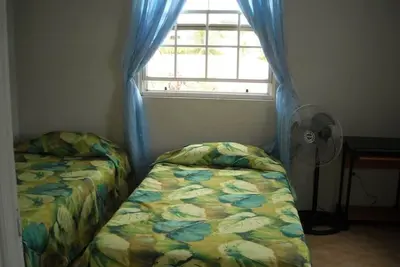 Image de Sundeck Vacation Barbados Apartment #2\nApt2 is on right side looking from road\n