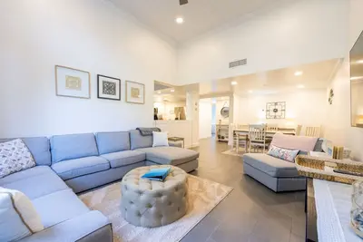 Image de 1121 Beach Walker ~Ocean Front | 2 Bed, 2 Bath