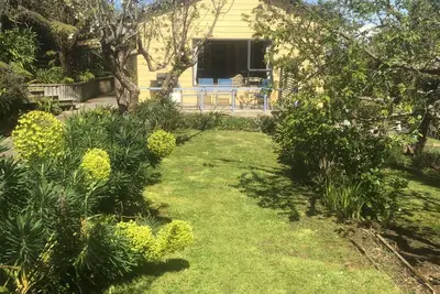 Image de Kereru Cottage- private self contained holiday cottage - Swimming Pool