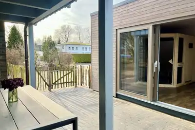 Image de Luxurious house for 6-8 people and dog with sauna, fireplace, garden and play area