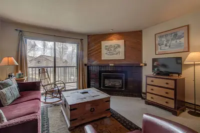 Image de Spacious 2-Bdrm Condo at Timber Run – Your Mountain Retreat in Steamboat Springs