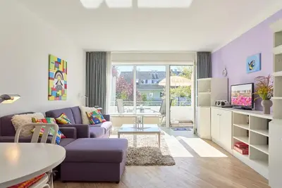 Image de Beachfront 2-room vacation apartment for 4 people with balcony and private parking space