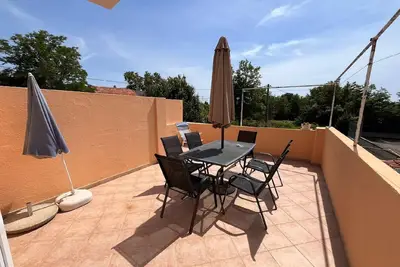 Image de Appartement de vacances pour 4 personnes env. 50 qmà Privlaka, Dalmatie (Nord de la Dalmatie)