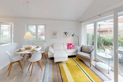 Image de Beachfront, light-flooded 4-person vacation home with sauna, fireplace and dog