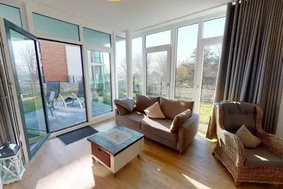 Image de Modern beachfront apartment A-01 with two bathrooms, terrace and sea view