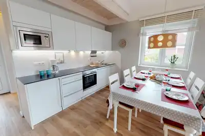 Image de 6-person vacation home with whirlpool, sauna and fireplace - within walking distance of the beach!