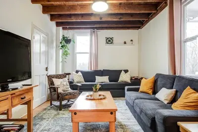 Image de The Marigold Pec Family Farmhouse country escape