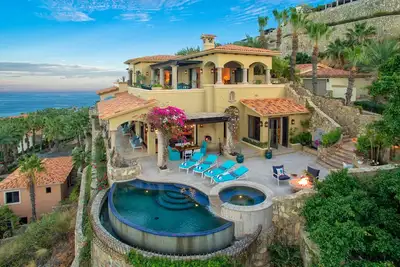 Beautiful 4 Br Ocean View Casita 48 w/ Private Pool, Bbq, WiFi + More!