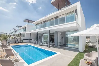 Image de Protaras Olivine Villa Ol6 - a villa that sleeps 10 guests in 4 bedrooms