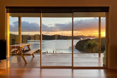 Image de Magic Water Views Russell