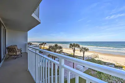 Image de Fantastic Oceanfront Condo: Resort Pool & Gym