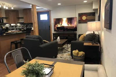 Image de Little Woodys Hideaway-pet friendly 1Brm, sofa slpr