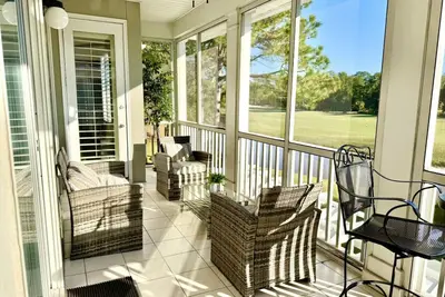 Image de Summer Discounts! Large Townhouse By 1st Hole In Private Gated Community