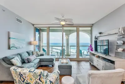 Image de P1-1208 2b Gulf Front Elite Condo - Absolutely Gorgeous!