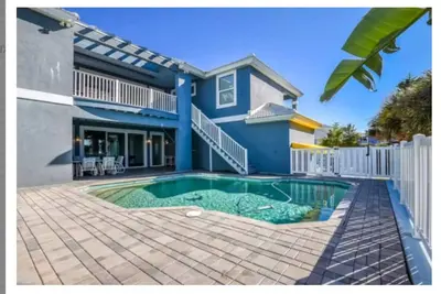 Image de \"Seas the Day\" (Week or Month) on Ormond Beach with  Pool and Ocean Views