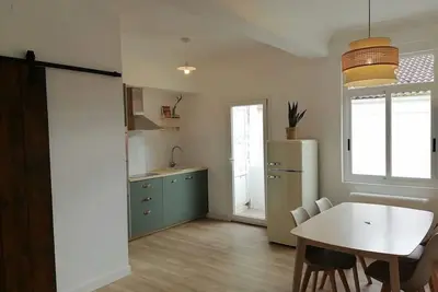 Image de Fully equipped apartment in the center of Ferrol.