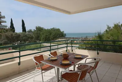 Spacieux 60m² 3⭐, terrasse piscine, proche plage