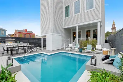 Image de New Luxury Home | Shared Pool