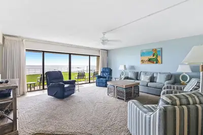 Image de Errol by the Sea unit 126-2bdrm/2bath Ocean Front