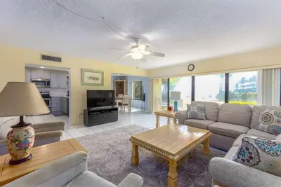 Image de Errol by the Sea Unit 123-2bd - Sunsational Stay