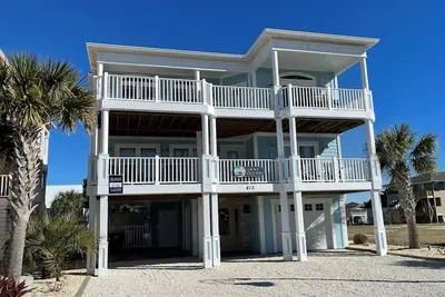Image de Lucky Old Sun - Sunset Properties